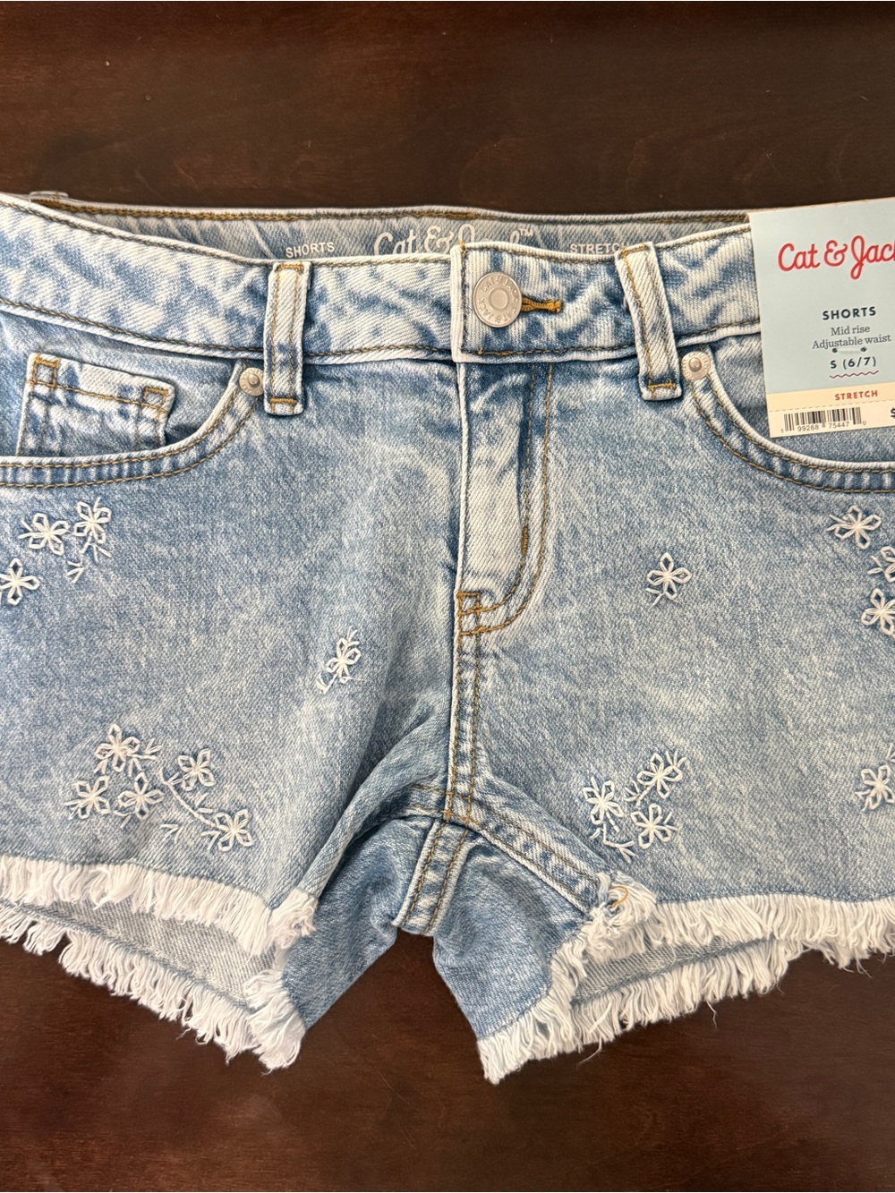 Cat & Jack Light Blue Embroidered Denim Girls Shorts Size Small (6/7)